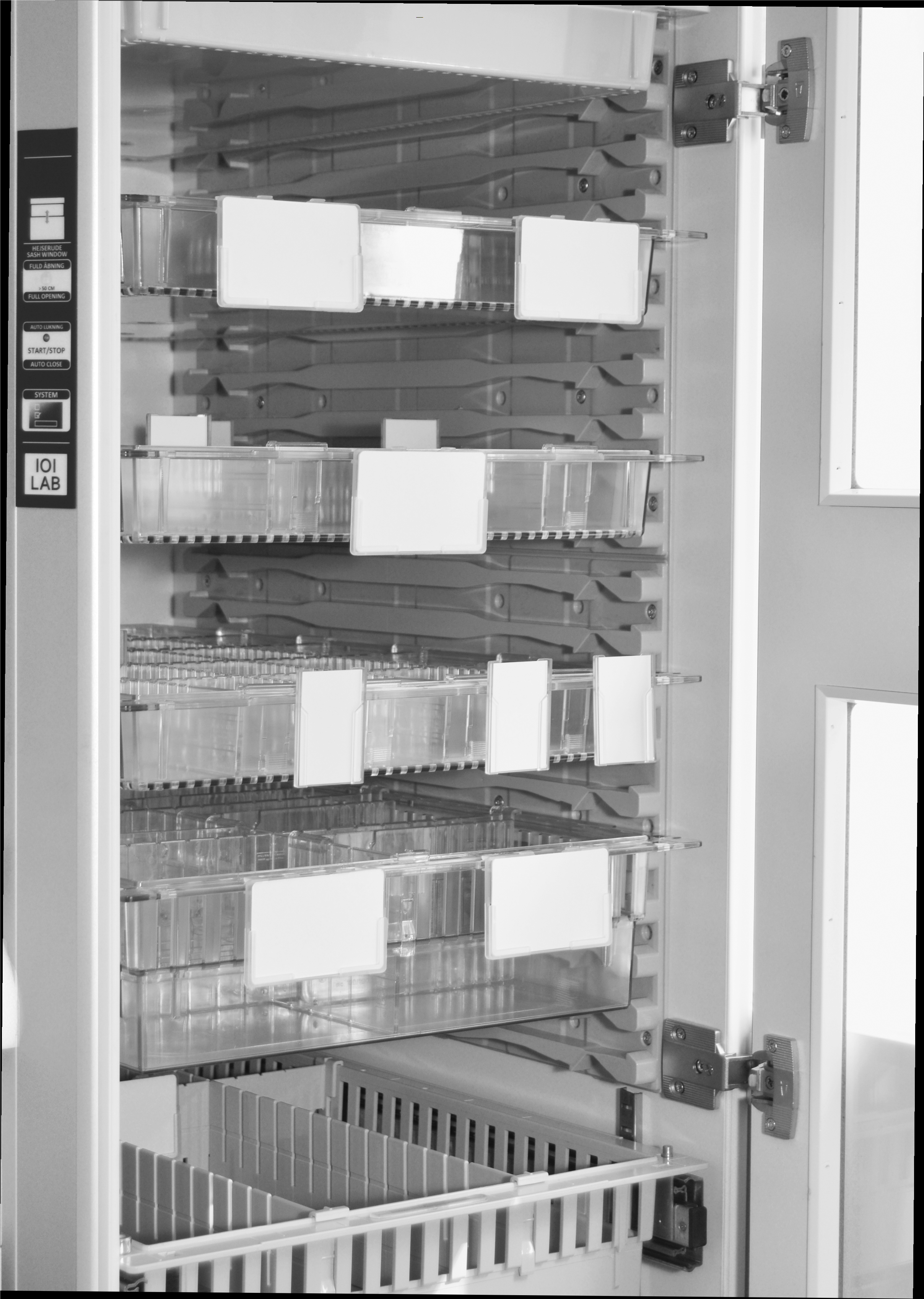 Laboratory Furniture  (System Cabinet)
